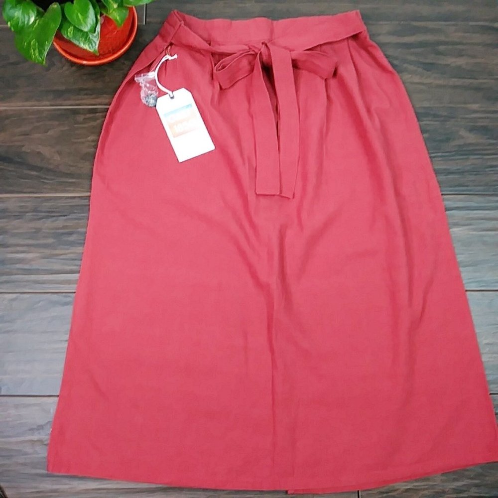 Cali 1850 Bohemian Skirt  NWT